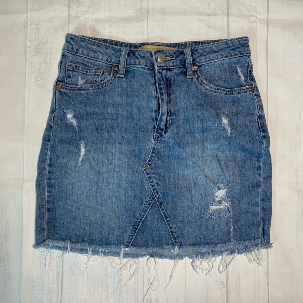 Joes Jeans mini denim skirt. Size 25.